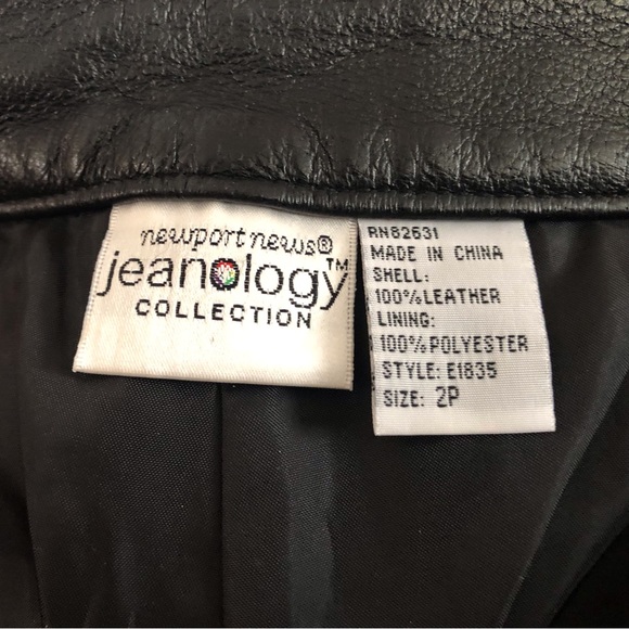 EUC Newport News leather pants - Picture 5 of 5
